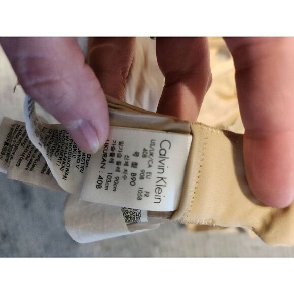 Calvin Klein Seductive Comfort With Lace Full Coverage Bra QF1741 Size 40B Tan - Picture 3 of 4